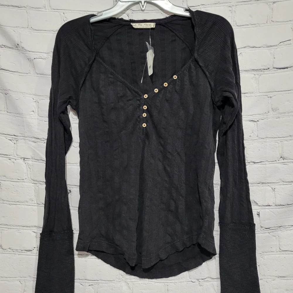 NWT Free People Long Sleeve Henley Tee Top M Black